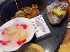 -山河屯铁锅炖(绥望路店)