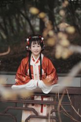 -汉仪华裳汉服馆(打浦桥店)