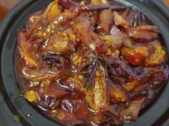鱼香茄子煲-胡子饮食店