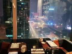 -新鲜特色餐厅(香格里拉大酒店)