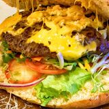 12寸超大汉堡🍔几个你才能吃完❓❗️