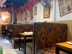 卡座-一万鑫麻辣小龙虾