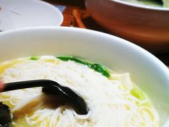 -茶花妹子云南餐厅(传媒大学店)