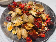 -巴厘龙虾·榜首油焖大虾(音乐学院·沿江酒馆店)