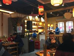 大堂-锅来乐地锅鸡(安亭店)