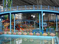 -四季贵州·山地温泉水世界