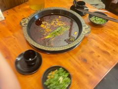 -三道苗苗鱼·美蛙黄辣丁(八里店)
