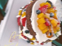 -山与蓝·轻糖鲜果蛋糕(勒泰店)