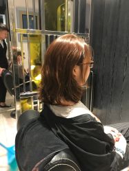 -苑苑发型设计