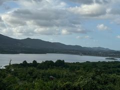 -雅达·阳羡溪山小镇中心