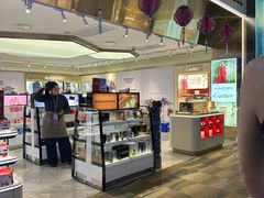 -王权免税店(普吉机场店)