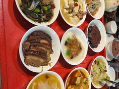 -蓝田九大碗民俗食府(蓝田店)