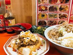 拉面-拉面莊夢語＆中华料理八椿