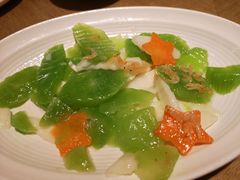 -宽鲜锅贴家常菜(永旺东部购物中心香港中路店)