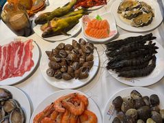 -领鲜活海鲜榴莲自助火锅(东门店)