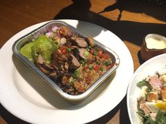 -JINNS锦时 steak&pizza(浸信会礼拜堂旧址店)