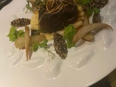 烤肋眼牛排配红酒小洋葱-AZUL by FUEL蓝色·法式酒馆(琶醍店)