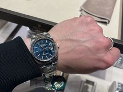 -亨得利钟表商店