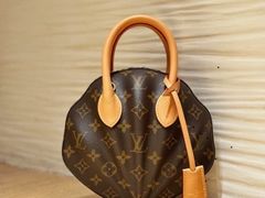 -妃鱼奢侈品回收寄卖(太古汇店)