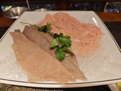 -小天鹅火锅·一线江景洪鼎旗舰店(洪崖洞店)