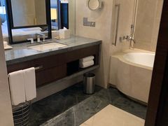 -舟山希尔顿酒店