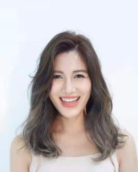 -诗悦发型SALON·圣罗兰店