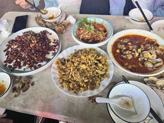 -川人川菜馆·小龙虾·鲜虾现做(黄山路店)