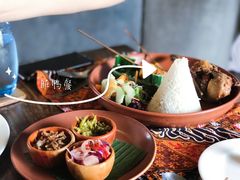 -Pundi Pundi Restaurant