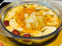 武定母鸡炖野生菌-半山腰·云南菜(侨福芳草地店)