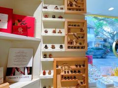 -LADY FAFA(巨鹿路陕西南路路口店)