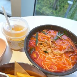 -奈尔宝家庭中心·亲子餐厅(前滩店)