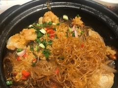 -有红鸡毛店·砂锅菜(抚琴夜市店)