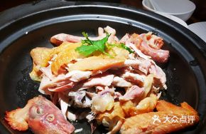 Five-fingered Peach Shredded Chicken