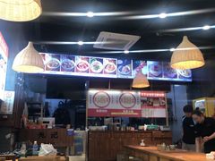-湘人龙记老长沙米粉(鸟巢店)
