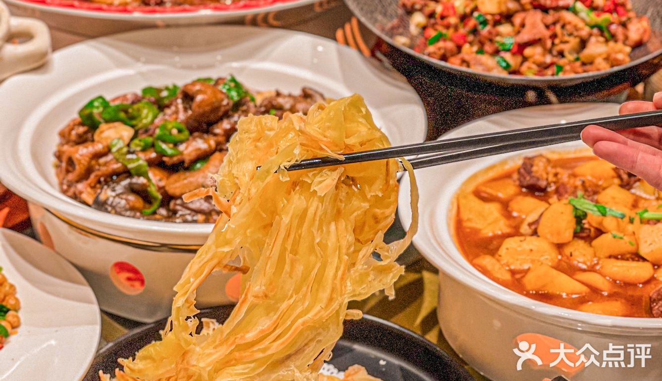 我发现了一家可以吃遍全国的特色菜‼️码住