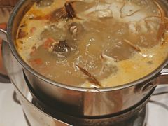 -领鲜活海鲜榴莲自助火锅(东门店)