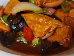 家常豆腐-老巴刹新加坡餐厅