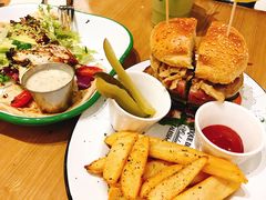 -HELLO 27 意面·沙拉·帕尼尼