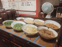 自助调料区-受气牛肉·重庆耙牛肉(来福士店)