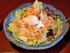 温泉蛋蟹腿沙拉-魔丼屋(日月光店)