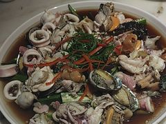 -日丰园海肠水饺·老字号大连海鲜(银泰城店)