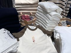 -Brandy Melville