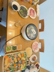 -爱陪伴尊享月子中心(国际店)