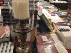 -阅西安新华书店(翠华南路店)