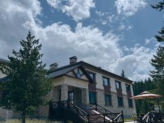 -喀纳斯鸿福生态度假酒店