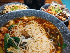 -八月美食小馆(银泰城总店)