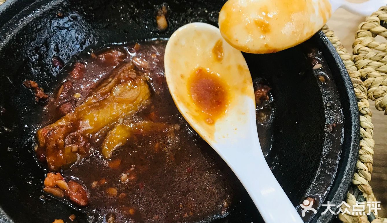 哈哈哈下也不想来吃的黄焖鸡