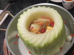 -得意咚瓜·顺德鱼生·冬瓜火锅(深圳首店)