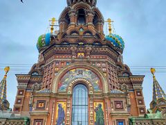 -滴血救世主教堂