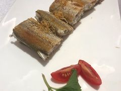 干煎刁子鱼-粗茶淡饭·汉口公馆(循礼门店)